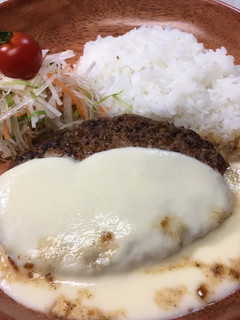 びっくりドンキー風フォンデュチーズバーグ-レシピのメイン写真
