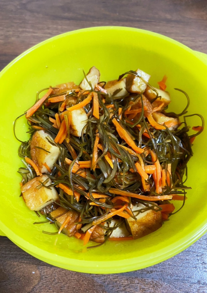 刻み昆布とさつま揚げの煮物-レシピのメイン写真