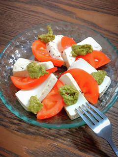まるでクリームチーズ!豆腐のカプレーゼ-レシピのメイン写真