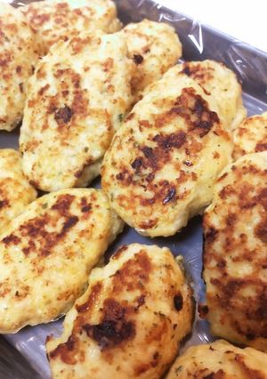 【お弁当用】カレー・チーズ鶏つくね！-レシピのメイン写真