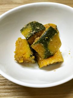 レンジで簡単に!かぼちゃのごま和え-レシピのメイン写真