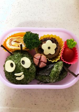 バッタさん弁当【簡単キャラ弁】-レシピのメイン写真