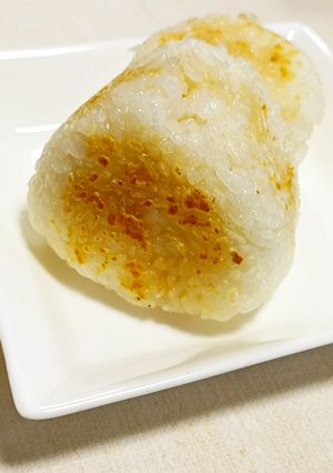ゆっくり丁寧に作る！いしる焼きおにぎり-レシピのメイン写真