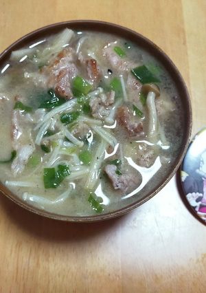 竈門炭治郎のやさしいきのこ豚汁。-レシピのメイン写真