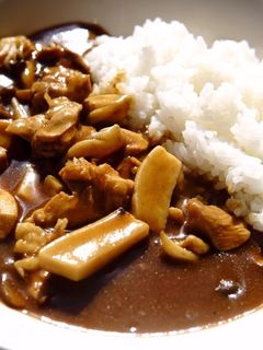 きのことチキンのワインカレー-レシピのメイン写真