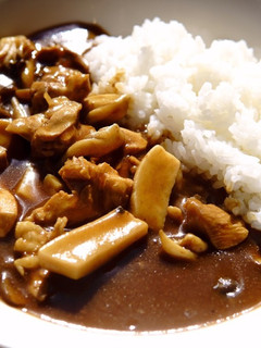 きのことチキンのワインカレー-レシピのメイン写真
