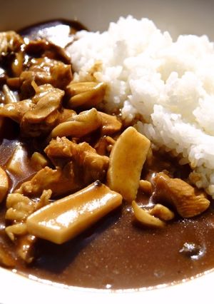 きのことチキンのワインカレー-レシピのメイン写真