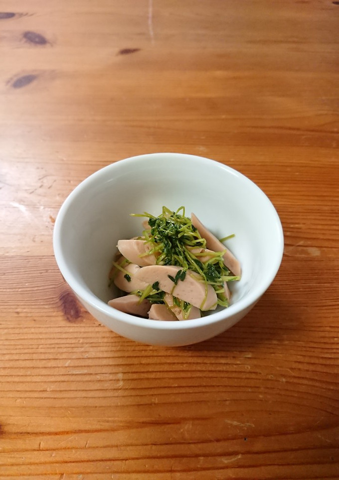 豆苗であと1品 魚肉ソーセージと豆苗炒め-レシピのメイン写真