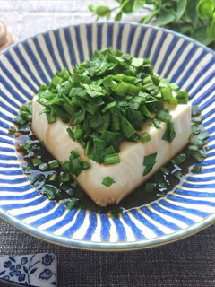 レンジで簡単♪こぼれニラ豆腐ぽん酢煮-レシピのメイン写真