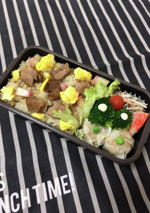 高校生弁当11/24炒飯弁当-レシピのメイン写真