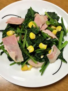 ほうれん草とベーバタコーン炒め-レシピのメイン写真