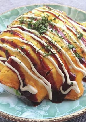 キャベツたっぷりに半熟卵とソースマヨのせ-レシピのメイン写真