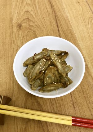 歯ごたえもおいしい♪甘辛ごぼう-レシピのメイン写真