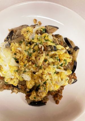 ナスと納豆でチャチャっとたまご炒め〜♪-レシピのメイン写真