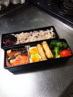 鮭の彩りお弁当-レシピのメイン写真