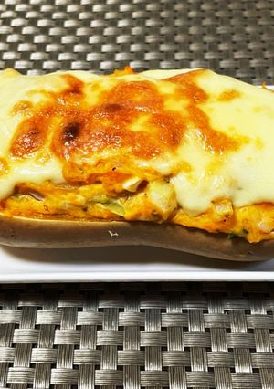 バターナッツかぼちゃの肉詰めチーズ焼き-レシピのメイン写真