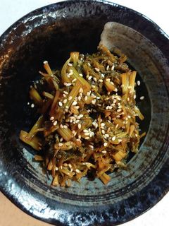 セロリの葉の炒め煮-レシピのメイン写真
