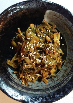 セロリの葉の炒め煮-レシピのメイン写真