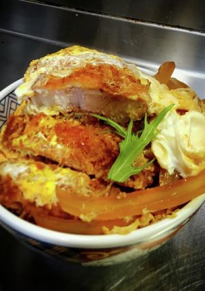 厚切り豚ロースでカツ丼❨(@≧↺≦@)❩-レシピのメイン写真