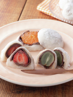 スライス生チョコのフルーツ大福-レシピのメイン写真