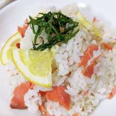 รูปของ 焼鮭の混ぜ寿司