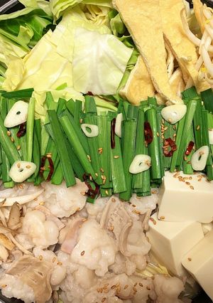 〆まで美味しい！絶品白みそもつ鍋-レシピのメイン写真