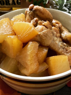 簡単♪鶏手羽元と大根の煮物-レシピのメイン写真
