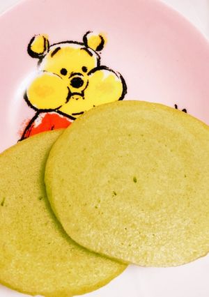 手掴み離乳食♩小松菜とバナナのパンケーキ-レシピのメイン写真