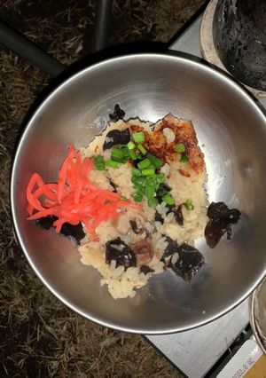 キャンプ飯　沖縄の炊き込みご飯じゅーしー-レシピのメイン写真