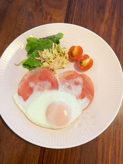 ペネロペのハムエッグ(目玉焼き)-レシピのメイン写真