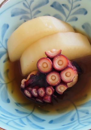 ほんだしで煮込む大根とタコの柔らか煮♡-レシピのメイン写真