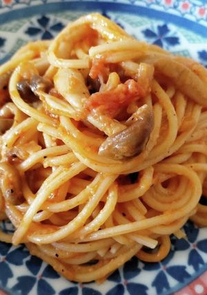 しめじとベーコンのトマトクリームパスタ-レシピのメイン写真