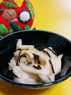 セロリの塩昆布和え-レシピのメイン写真