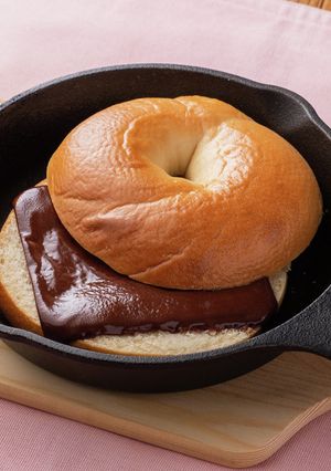 スキレットde焼きチョコベーグル-レシピのメイン写真