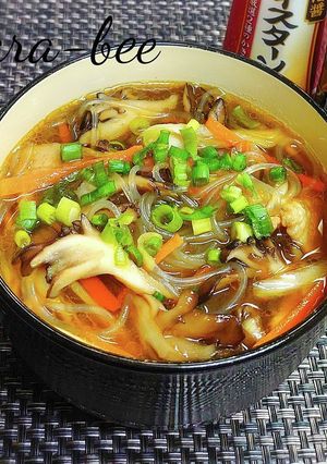 黒舞茸と豚バラの具沢山カレー春雨スープ-レシピのメイン写真