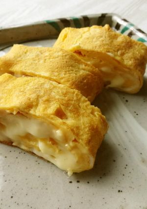 チーズ入り卵焼き-レシピのメイン写真
