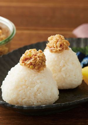 かつおねぎ味噌のおにぎり-レシピのメイン写真