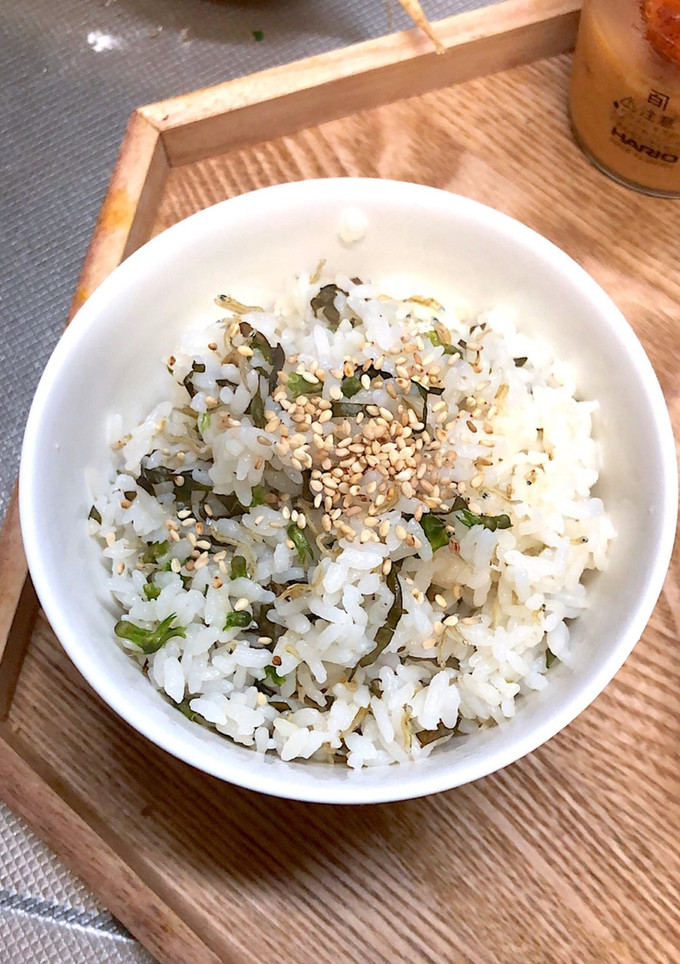 ちりめんじゃこと紫蘇の炊き込みご飯-レシピのメイン写真