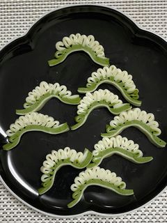 松の飾り付けかまぼこ飾り切りでおせち楽し-レシピのメイン写真
