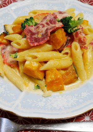 鯨ベーコンとかぼちゃのペンネ-レシピのメイン写真