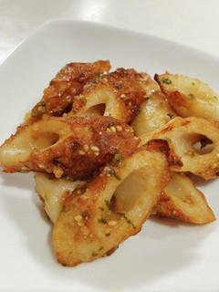 簡単副菜♪ちくわの味噌マヨ焼き-レシピのメイン写真