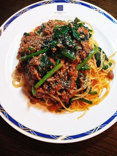 挽き肉とほうれん草のトマトソースパスタ-レシピのメイン写真