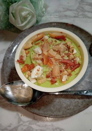 スーパーカップにナッツ類♪-レシピのメイン写真