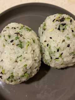 干し大根葉のクリチおにぎり-レシピのメイン写真