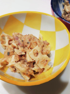 サバ味噌缶と蓮根のマヨサラダ-レシピのメイン写真