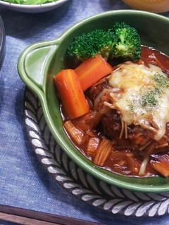 圧力鍋で◎ふっくら煮込みハンバーグ-レシピのメイン写真