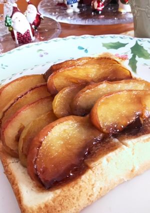 クリスマスモーニング♡焼き林檎トースト-レシピのメイン写真