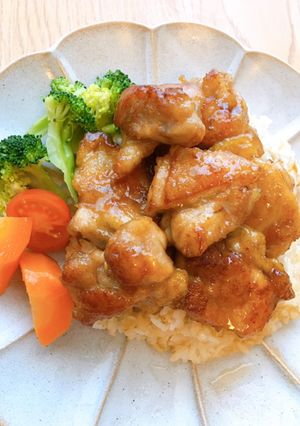 ご飯が進む！美味しい簡単甘辛チキン丼-レシピのメイン写真