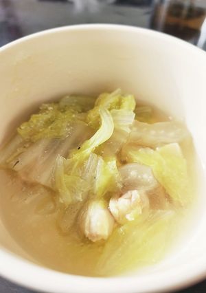 白菜と鶏モモ肉のスープ-レシピのメイン写真