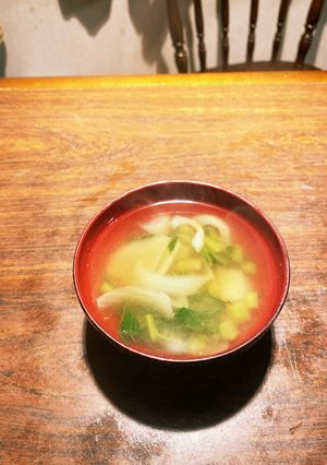 大根菜と玉ねぎの減塩味噌汁-レシピのメイン写真